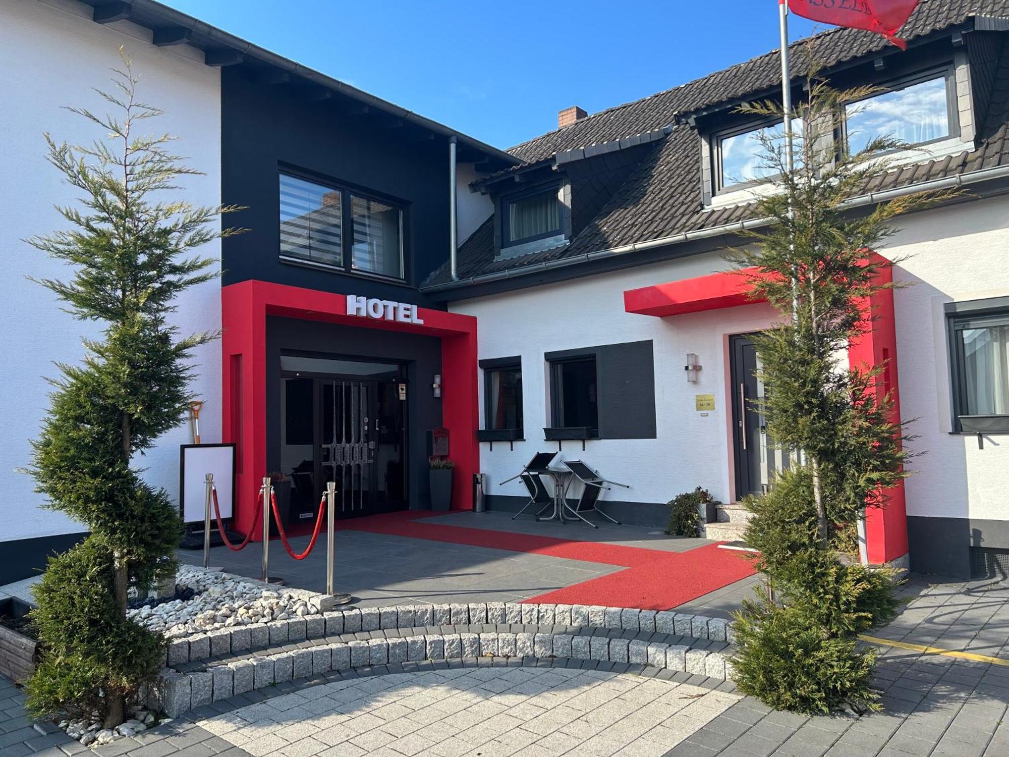 Hotel Hasselberg Kaiserslautern Exterior foto